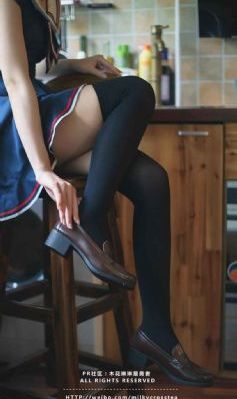 下载一个能免费的黄色的视频看看吧_BD韩语完整视频观看