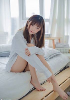 麻豆AV无码精品色午蜜桃_HD动漫免费观看