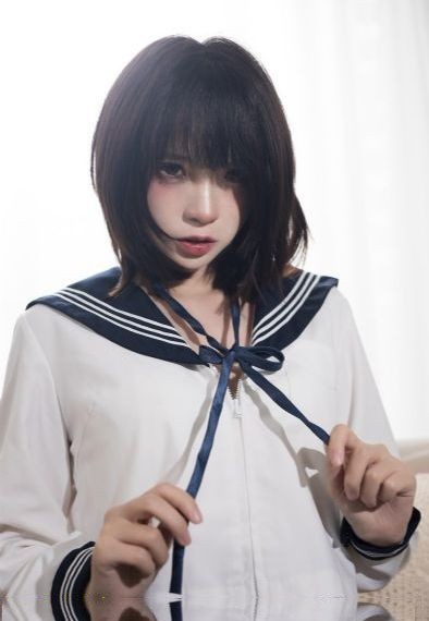 美女扒开粉嫩尿口桶爽_在线电影免费观看